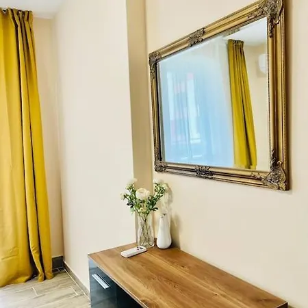 Malinova Stylish * Szófia