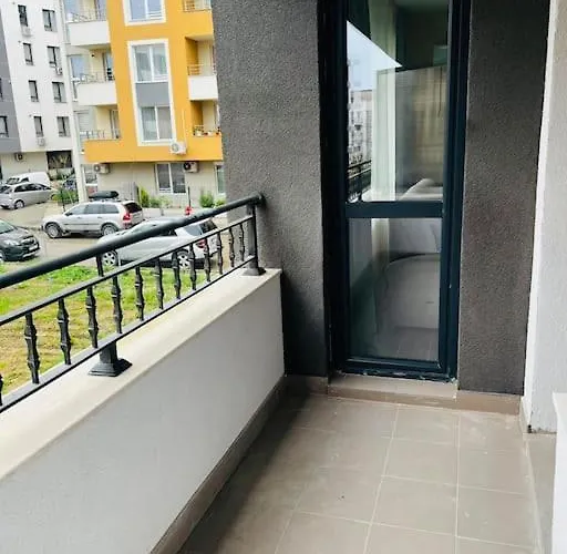 Malinova Stylish * Sofia